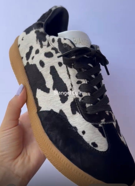 Zapatilla Vaquita negro